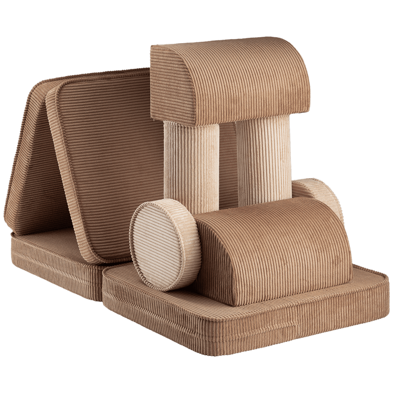Toffee Settee
