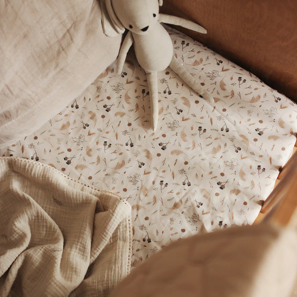 Cotbed Fitted Sheet - Grasslands