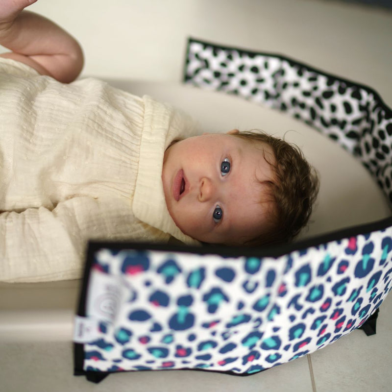 ANIMAL PRINT SENSORY STRIP - Reversible Newborn to 4 Months and 5+ Months