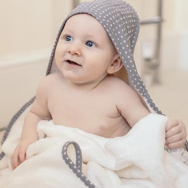 Cuddledry 'Hands-Free' Baby Towel White/Grey Star Hood